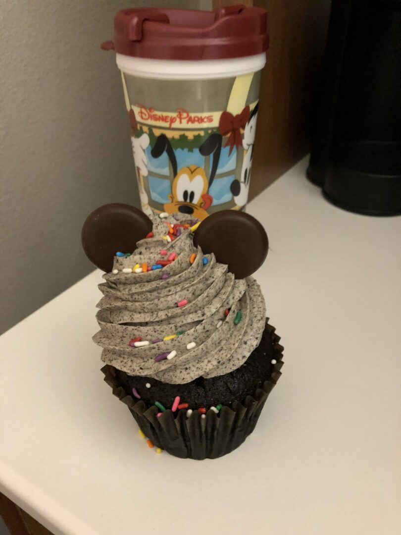 Snack Credit - Mickey Cupcake