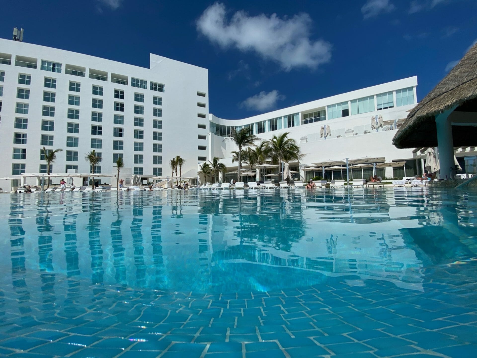 Le Blanc Spa Resort Cancun-Review - Key To The World Travel