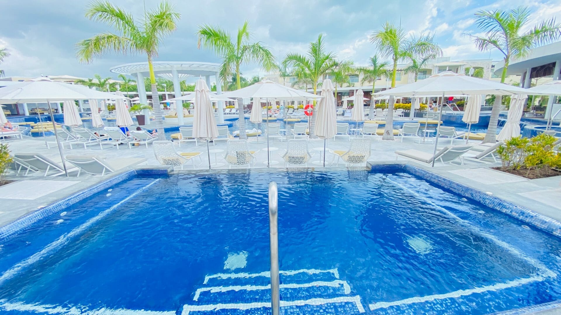Review The Grand at Moon Palace Cancun Key To The World Travel