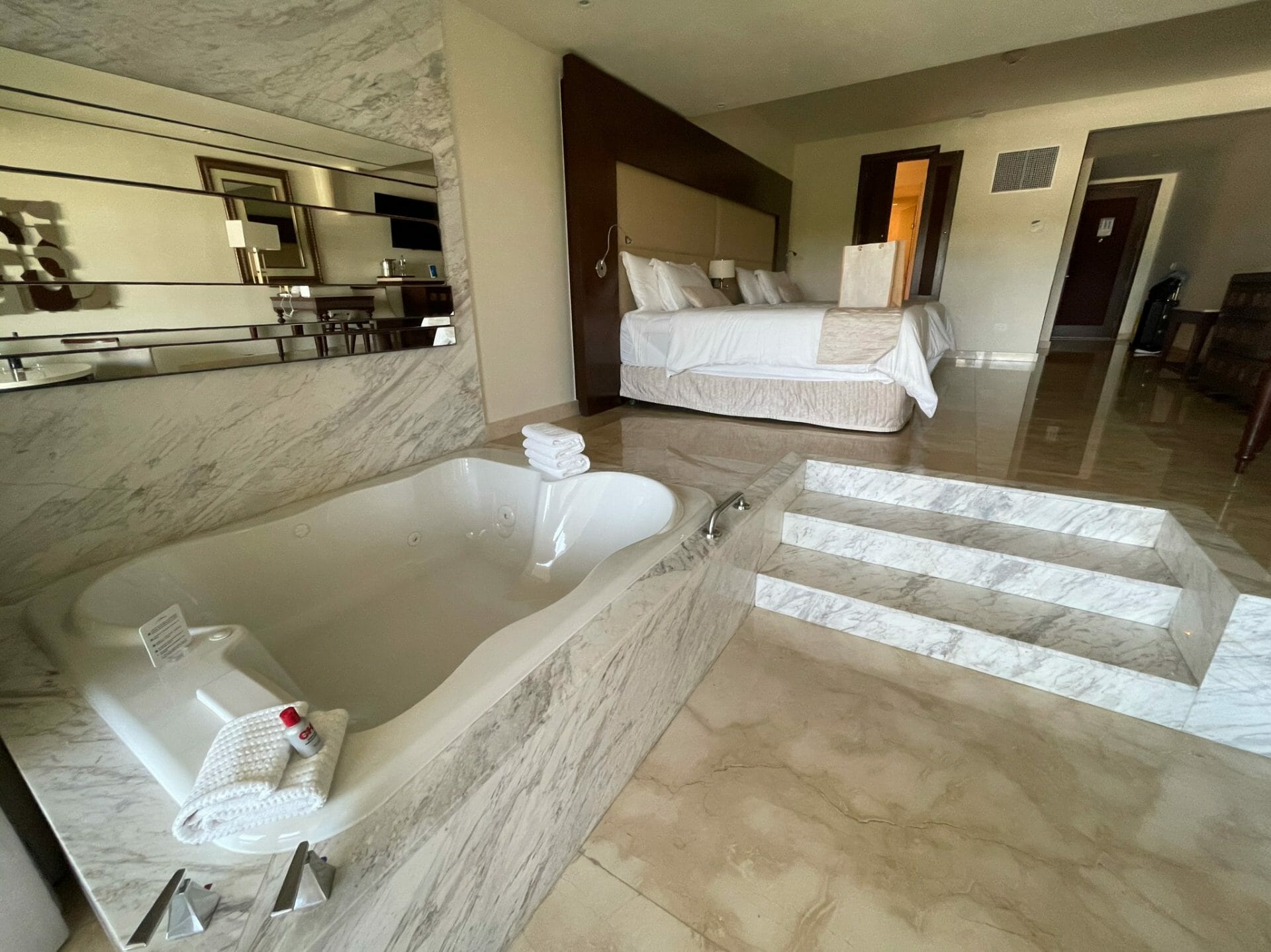 Review The Grand at Moon Palace Cancun Key To The World Travel