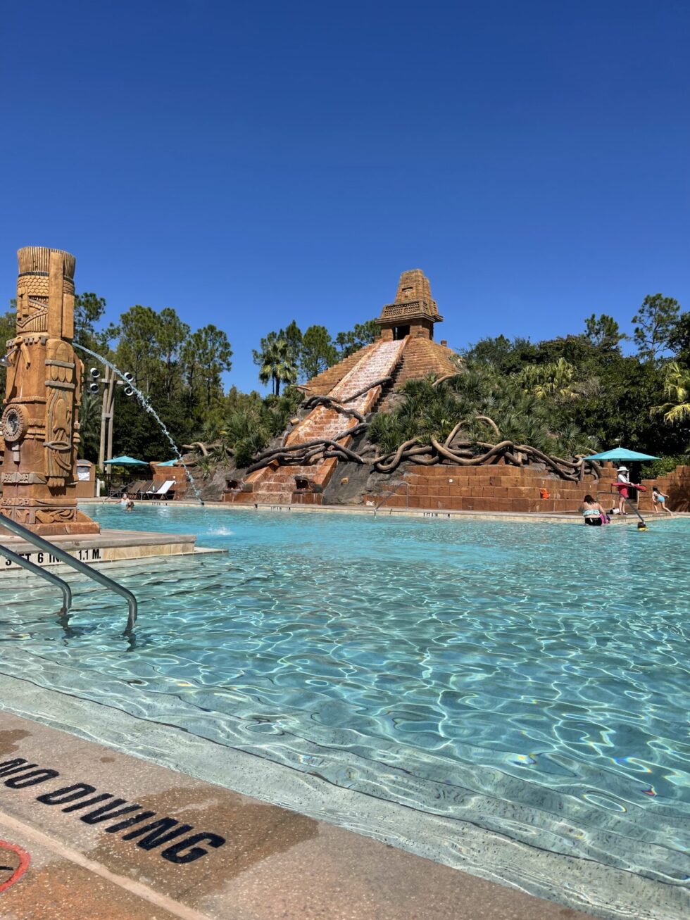 Disney's Coronado Springs Resort - Key To The World Travel