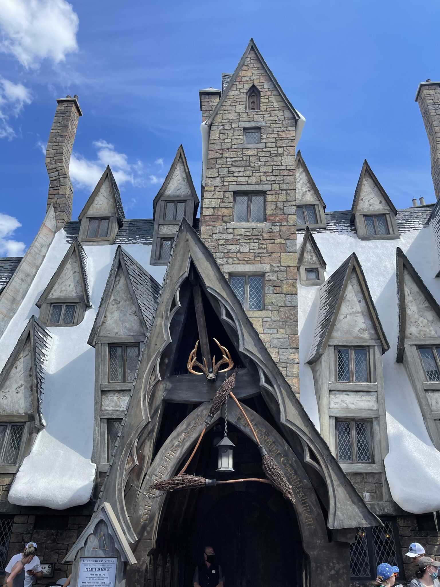 The Wizarding World of Harry Potter - Hogsmeade