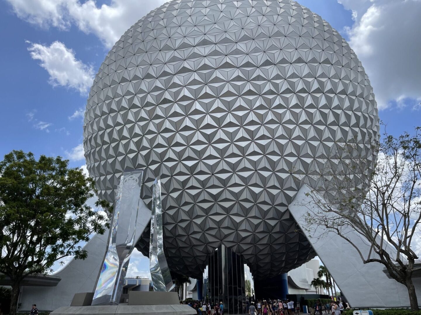 Complete Guide to EPCOT