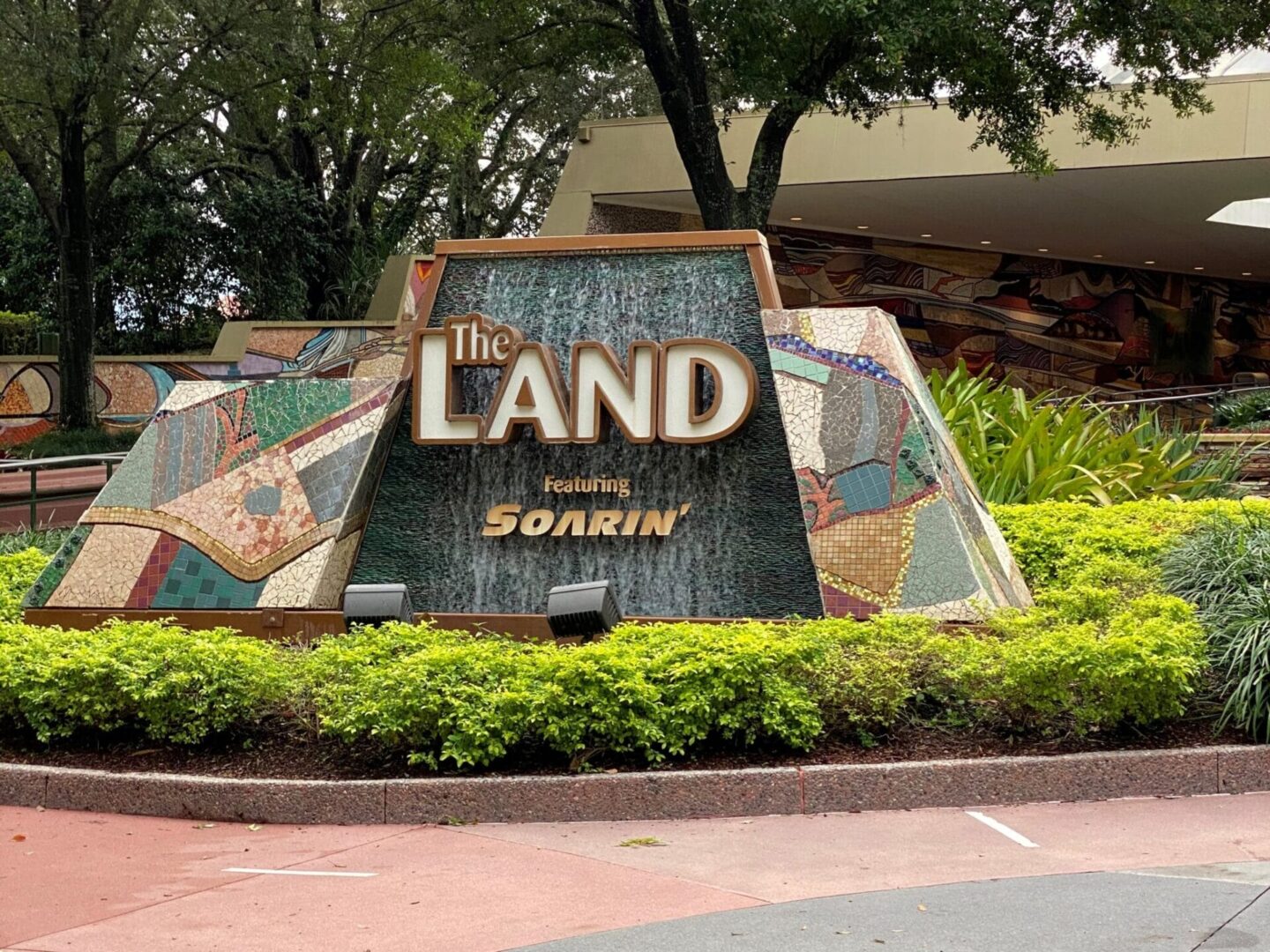 Complete Guide to EPCOT