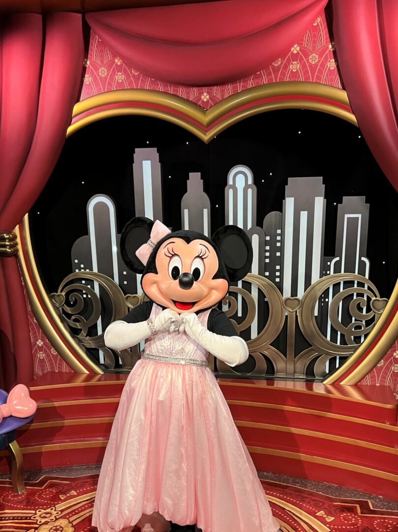 Guide to Characters at Walt Disney World