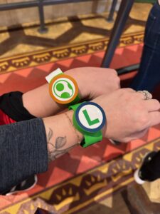 Super Nintendo World Power Bands- Yoshi and Luigi