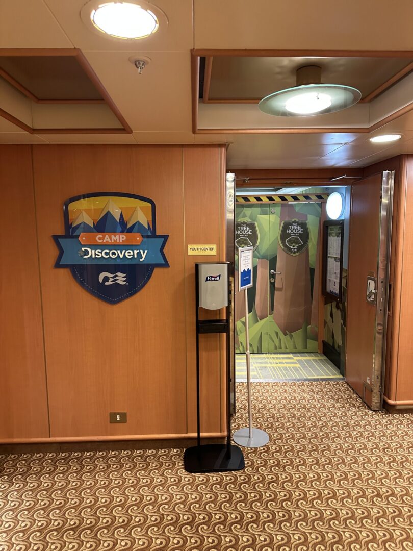 Alaskan cruise - kids club