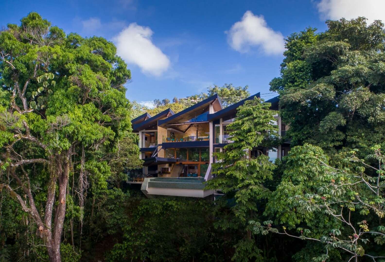Villas & Vacation Rentals