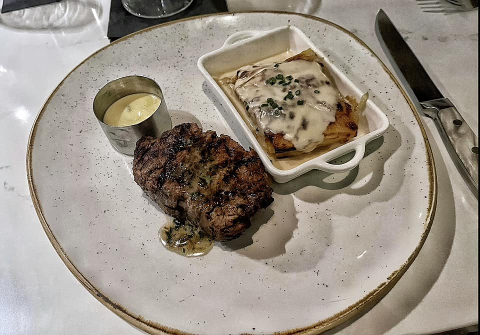 Disney Dining