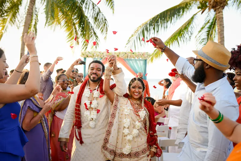 All-Inclusive Palace® Resort Weddings Bride and Groom All-Inclusive Palace® Resort Weddings Bride and Groom