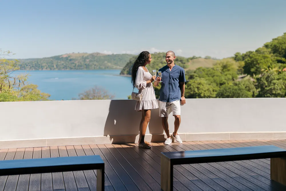 8 Best Vacation Spots for Couples