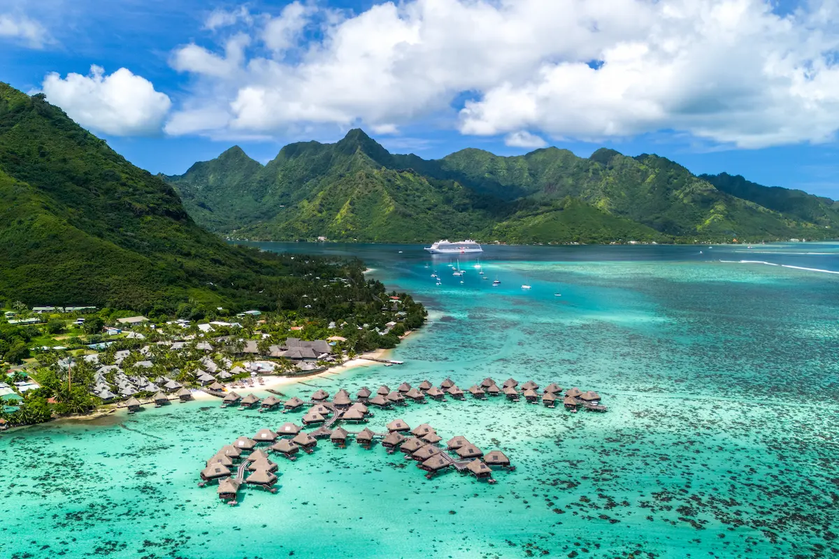 Hilton Moorea Resort in Tahiti